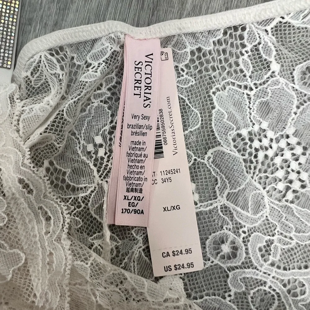 NWT Stunning Victoria’s Secret Set - Picture 3 of 7
